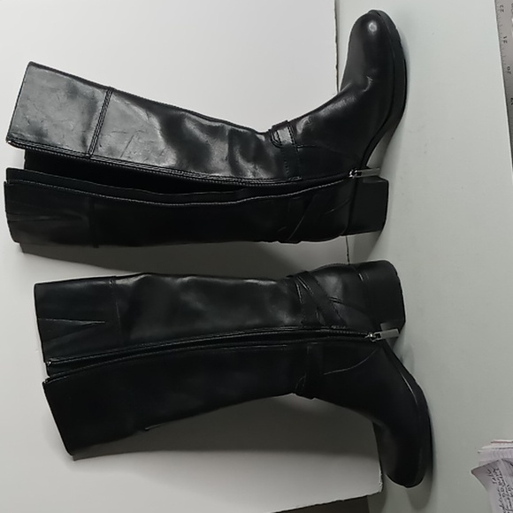 Bandolino+ BD - BAYA - Tall Leather Boots w/Buckle Detail- Black - size 6M - Picture 11 of 16
